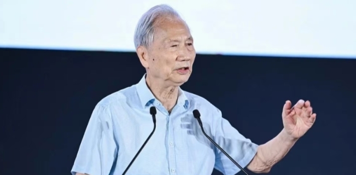 中国科学院院士张钹：大语言模型“三大能力”与“一大缺陷”不容忽视