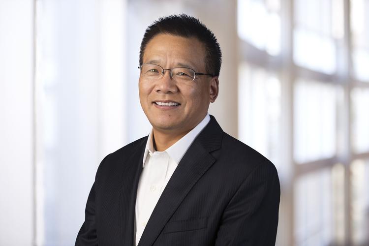 黄陈宏博士任用友网络总裁